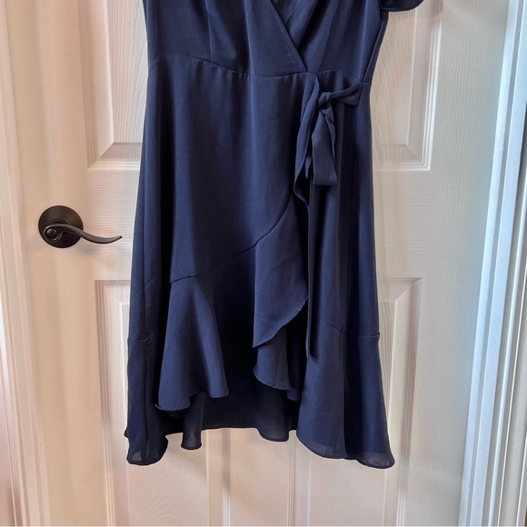 ⭐️ Altar’d State Roxana Navy Wrap Dress Fun and Flirty Size MEDIUM - Picture 6 of 14